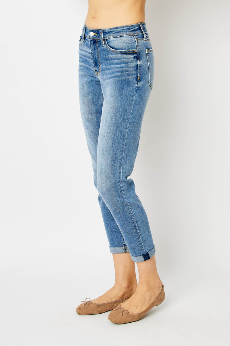 Judy Blue Midrise Slim Jeans