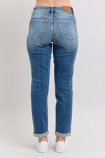 Judy Blue Mid Rise Vintage Wash Boyfriend Jeans