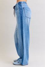 Judy Blue High Waist Wilhemina Elastic Waistband & Side Panel Denim Jeans