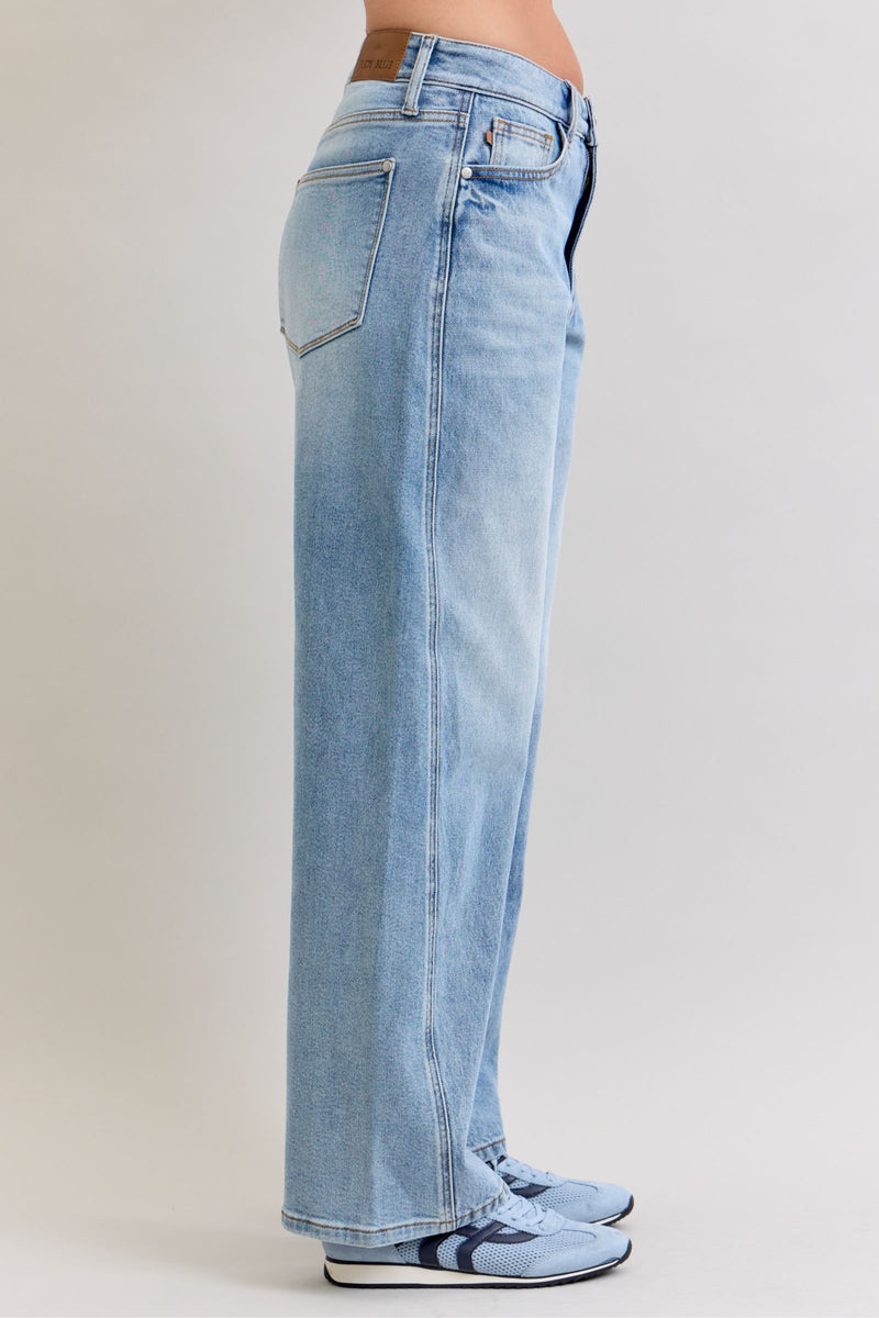 Judy Blue High Waist Rigid Magic Straight Jeans