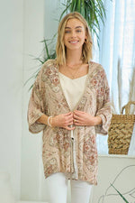 Printed Kimono With Lace Trim