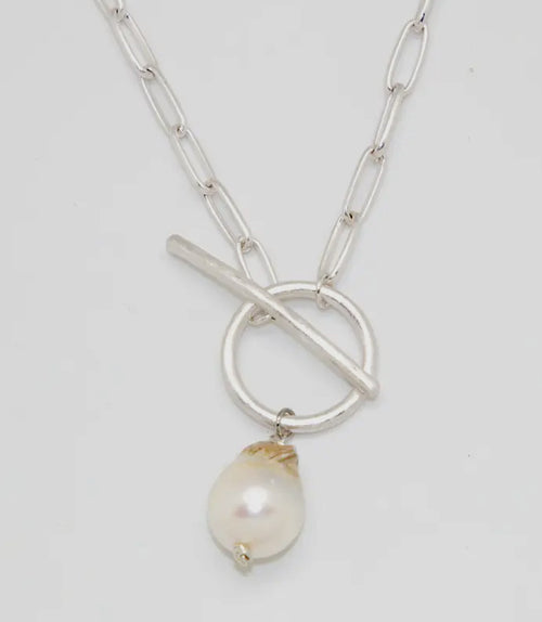 Paper Clip Style Silver Chain w/Baroque Pearl Pendant
